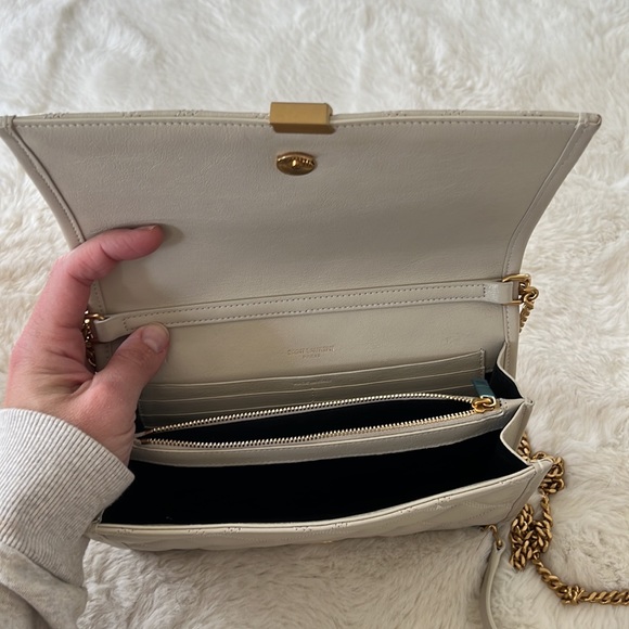 Ysl Becky bag like new/great condition - Picture 10 of 17